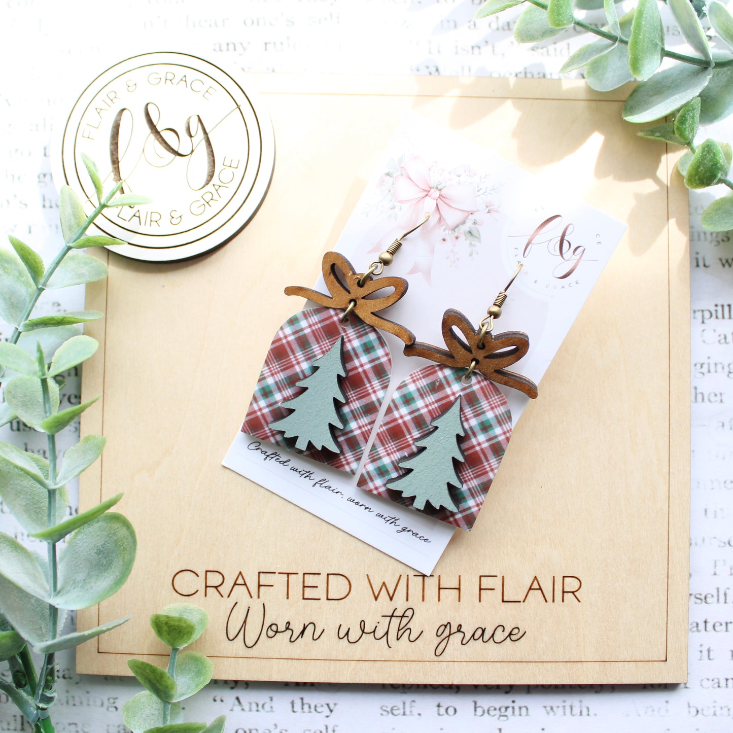 IN STOCK Christmas Earrings: Printed arch with timber tree and bow