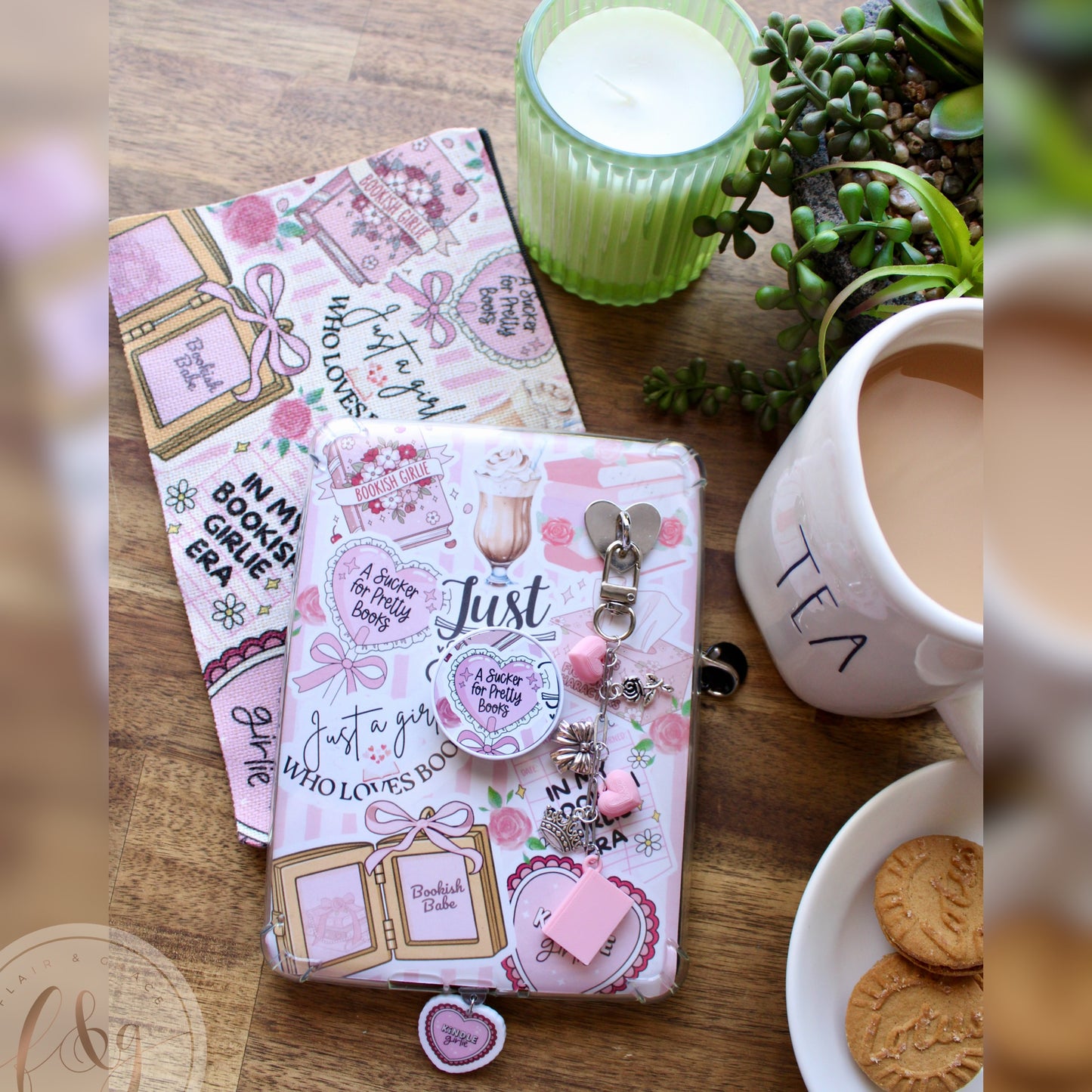 Bookish Girlie Dust Plug Charm