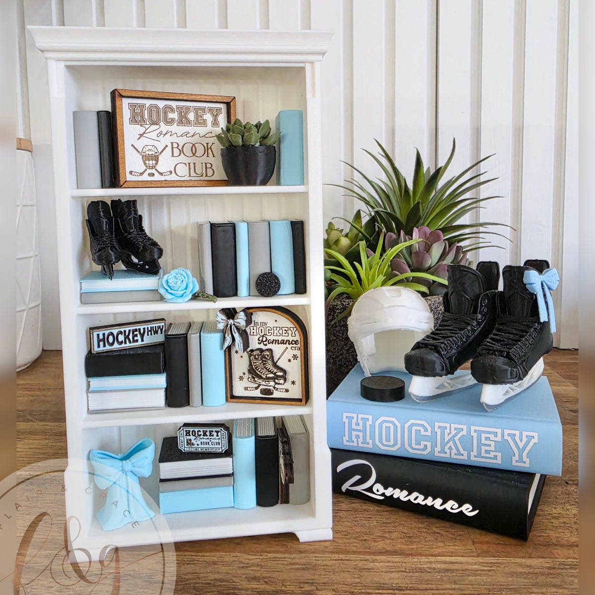 Mini Bookshelf