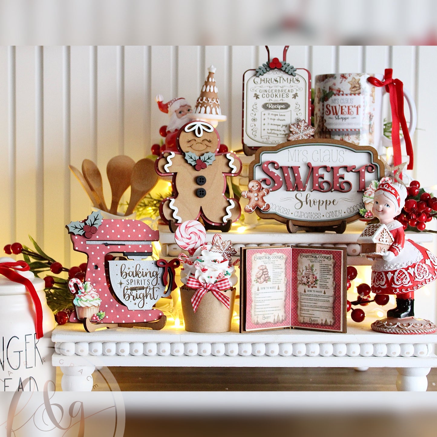 Mrs Claus’ Sweet Shoppe Collection - Gingerbread Cookies Recipe Board