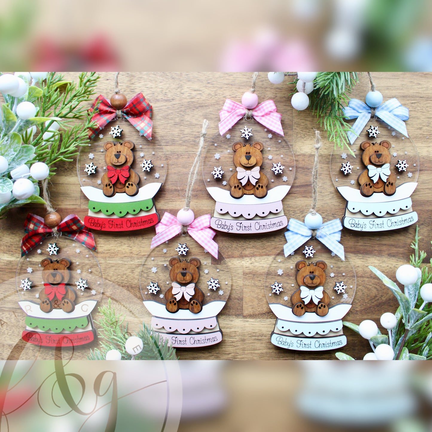 Teddy Bear / Baby’s First Christmas Snow Globe Ornament