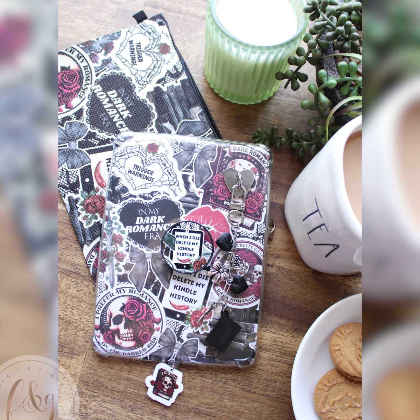 Dark Romance Dust Plug Charm