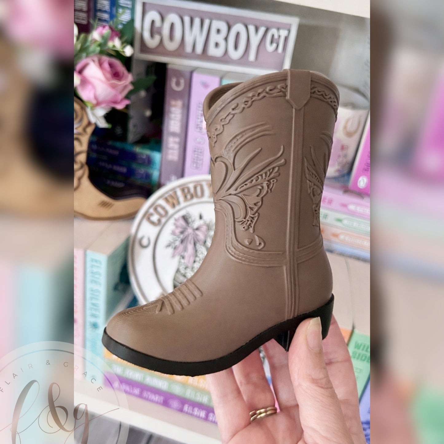 Cowboy Boot Bookmark Holder (Without Bows)
