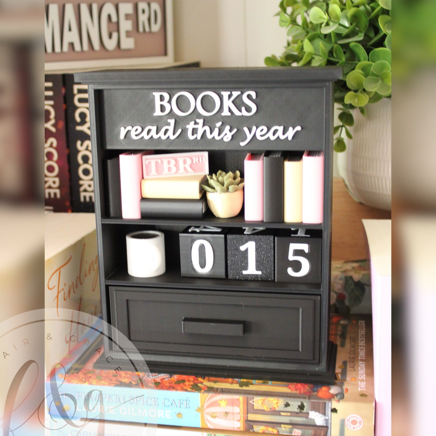 Books in my Library Counter / Books Read this Year Counter
