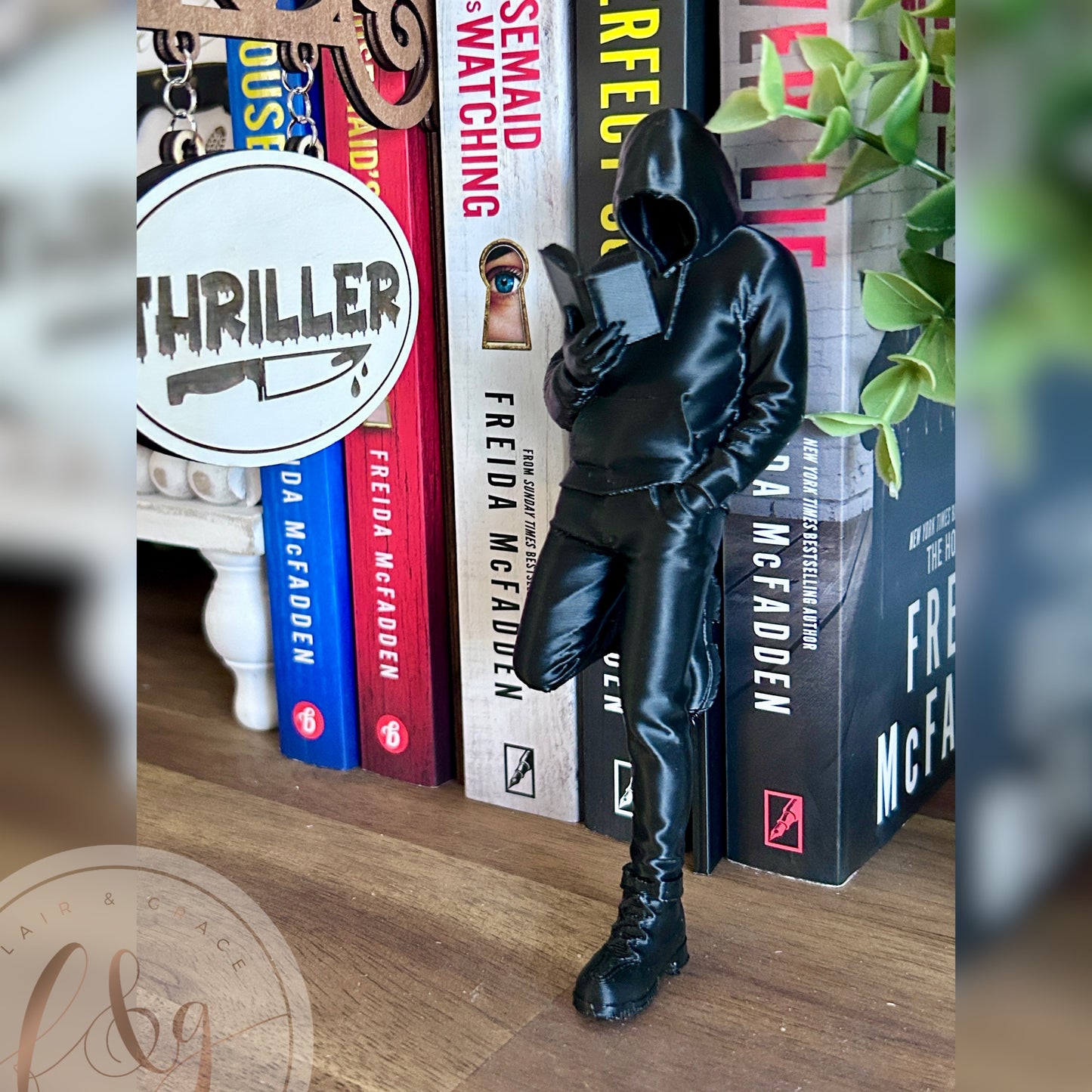 The Paperback Stalker