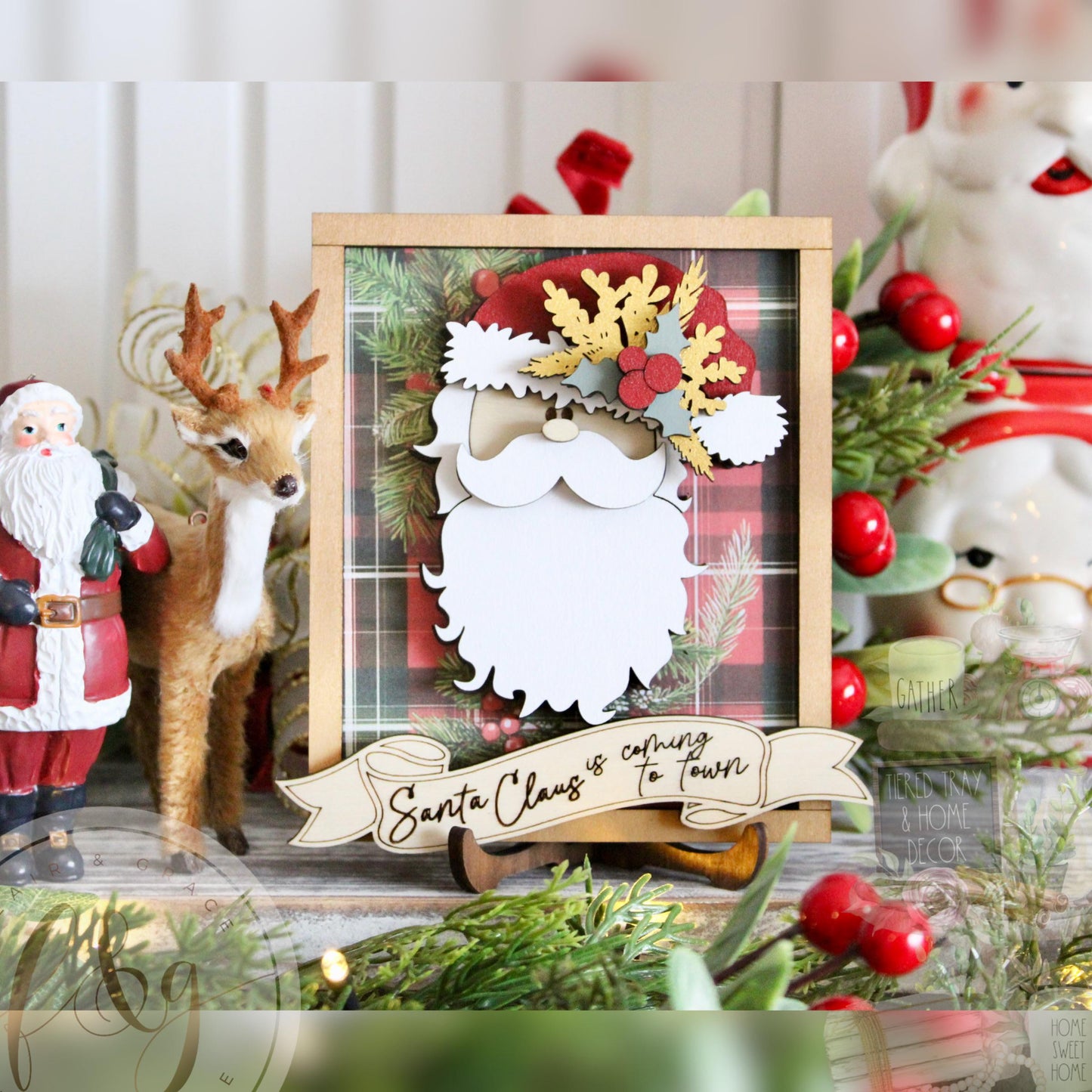 A Vintage Christmas Collection - Santa Claus is Coming to Town